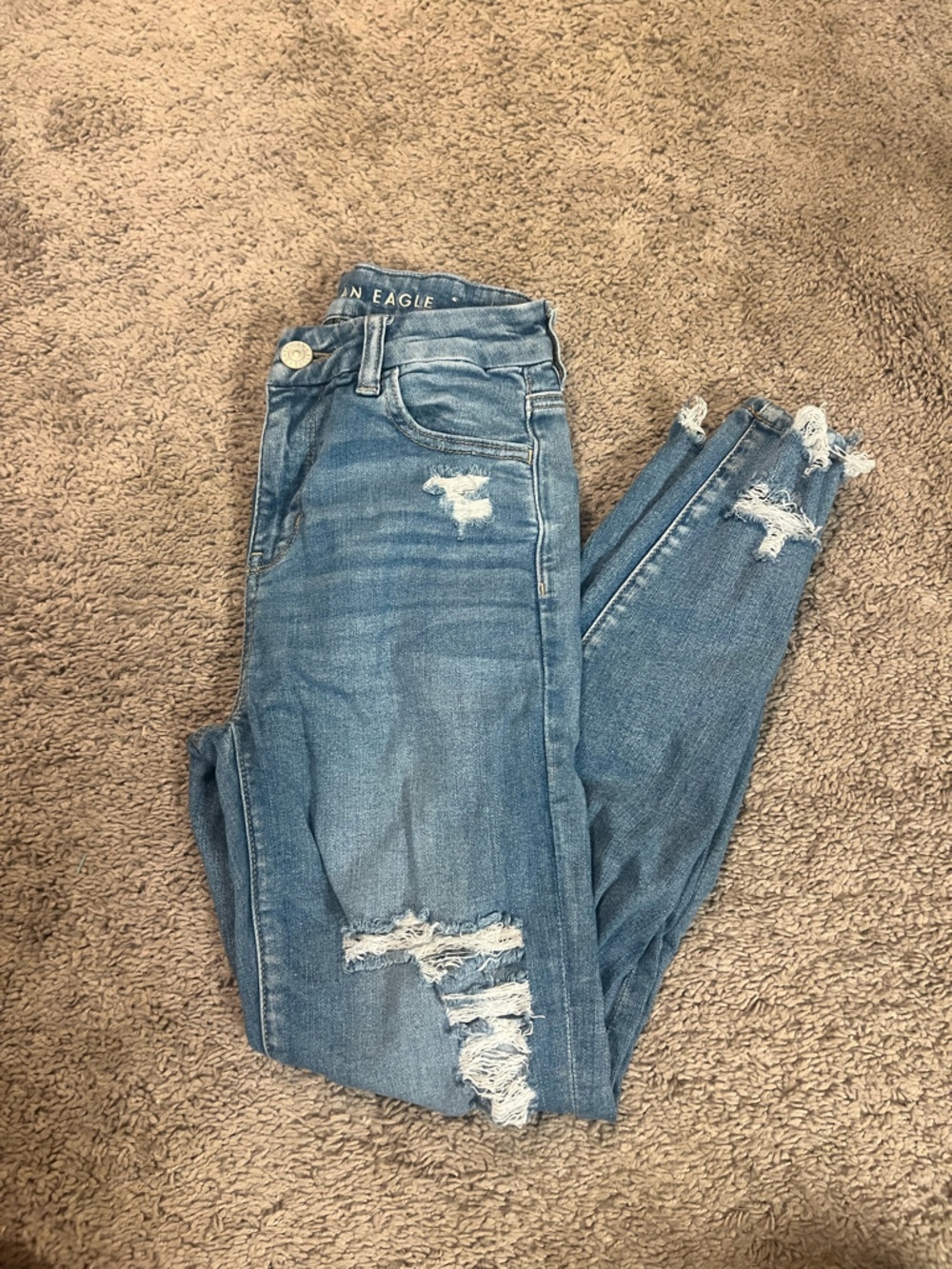 American Eagle Outfitters Light Blue Distressed Boyfriend Jeans